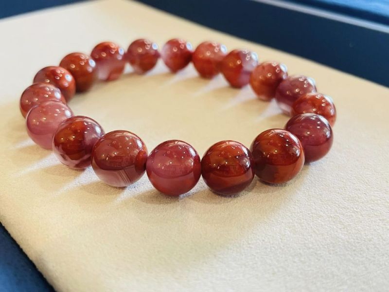 玉化感：頂級南紅瑪瑙手串 南紅瑪瑙