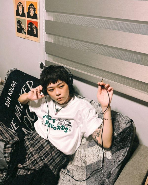 四四拍 T-shirt 躺躺利姆 