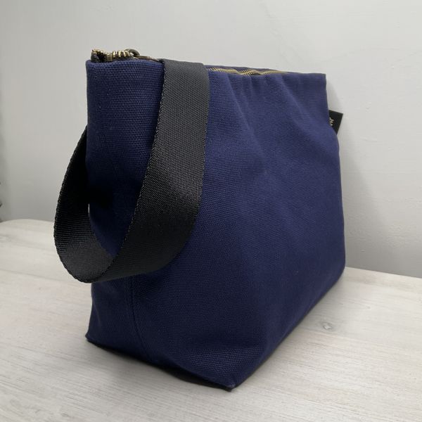 Small Outer Bag ONDObag,outerbag,smallouterbag,projectbag,knittingbag,knittingtool,knitting,crochet,darkblue,greywhite