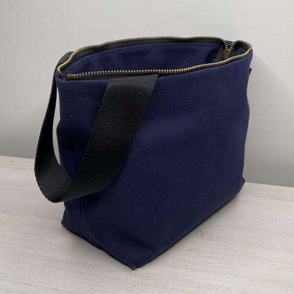 Small Outer Bag ONDObag,outerbag,smallouterbag,projectbag,knittingbag,knittingtool,knitting,crochet,darkblue,greywhite