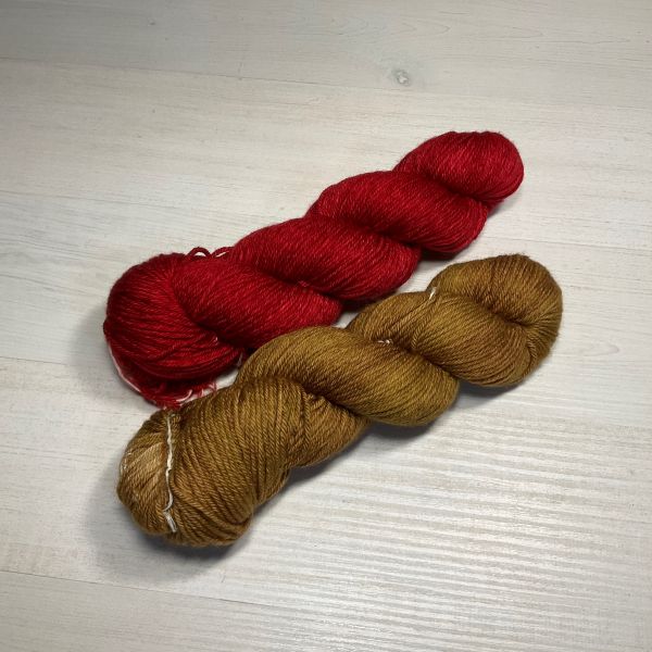 Shangdrok Yarn knittingyarn,knitting,crochet,crochetyarn,shangdrok,ondohandcrafts,red,gold,knitting,yarn,merino,dk,superwash,silkyak,redenvelope,beavergold