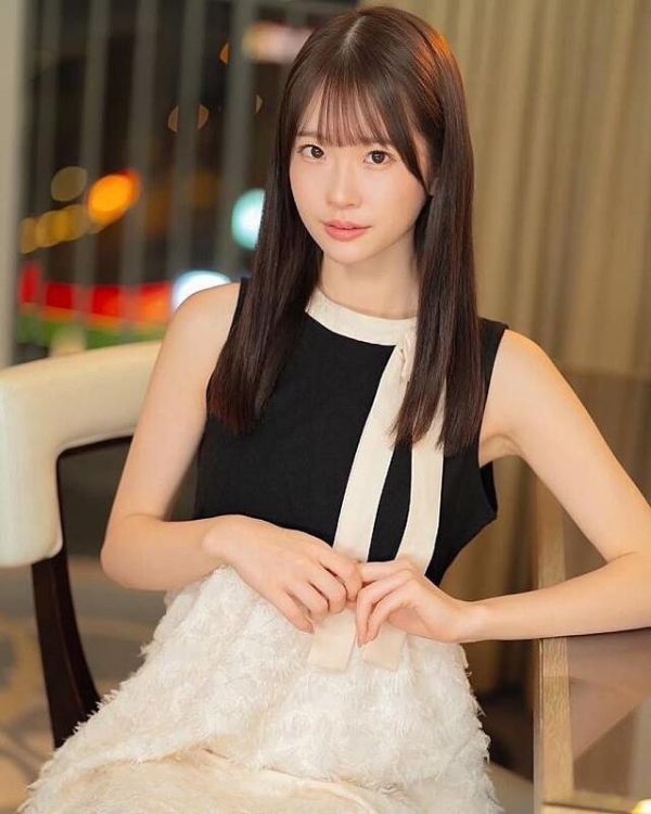 AV女優 白上咲花 Cosplay Fetish Book 寫真集*5/29發售! AV,女優,白上咲花,Cosplay,Fetish Book,寫真集,写真集