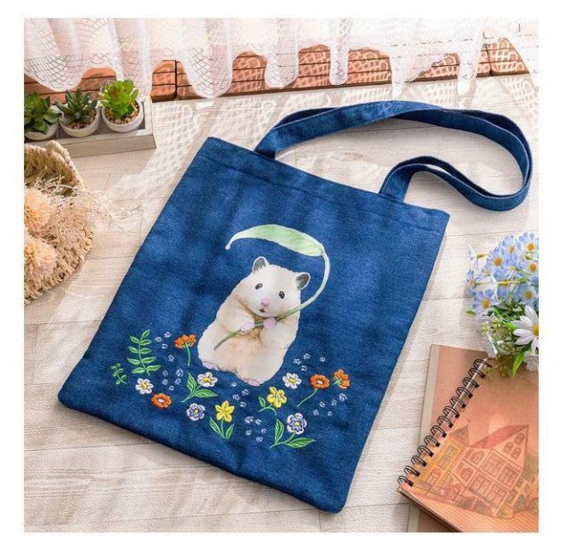 GORILLAND 倉鼠 助六的日常 刺繡 丹寧 托特包 花卉ver. 倉鼠,助六的日常,黃金鼠,波利鼠,熊鼠,韓彬,GOTTE,刺繡,丹寧,牛仔布,托特包