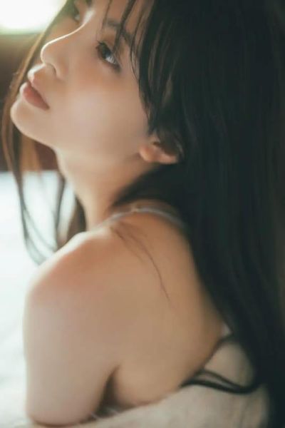 聲優 結那 1st寫真集 ｢標題未定」*1/20發售! 写真集,寫真集,聲優,結那,ウィーン・マルガレーテ,ラブライブ! スーパースター!!,Love Live! Superstar!!