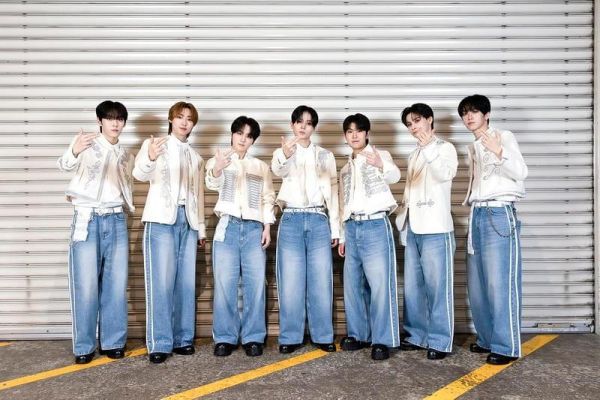 PRODUCE 101 JAPAN 新世界 官方 FanBook *6/17發售! PRODUCE 101,JAPAN,新世界,官方,FanBook