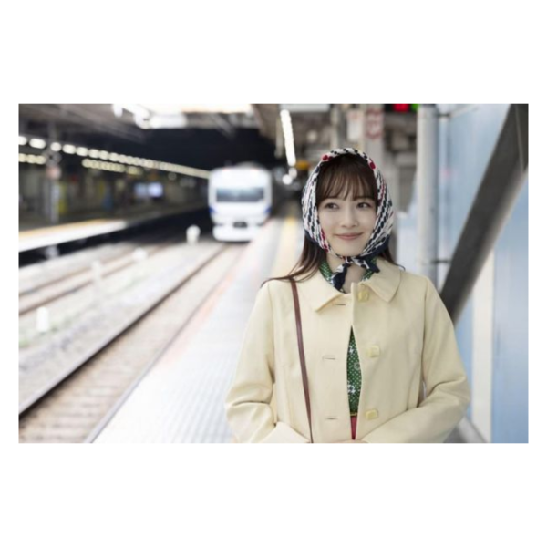 森戶知沙希 月曆書 月曆寫真集 2026.4-2027.3 *2/19發售! 森戶知沙希,月曆書,月曆,寫真集,2026,2027,カレンダー