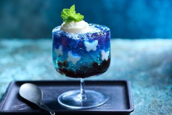 日文書 藥師少女的獨語 公式食譜「薬屋のひとりごと 猫猫の調合書」*5/13發售! 日文書,藥師少女的獨語,公式,食譜,薬屋のひとりごと,猫猫の調合書