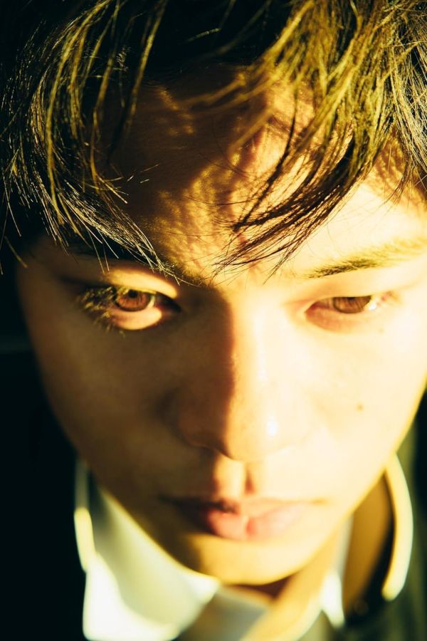 黑川想矢 黒川想矢 1st寫真集 通常版「コバルト」*2026/3/3發售! 黑川想矢,黒川想矢,1st,寫真集,通常版,コバルト,写真集