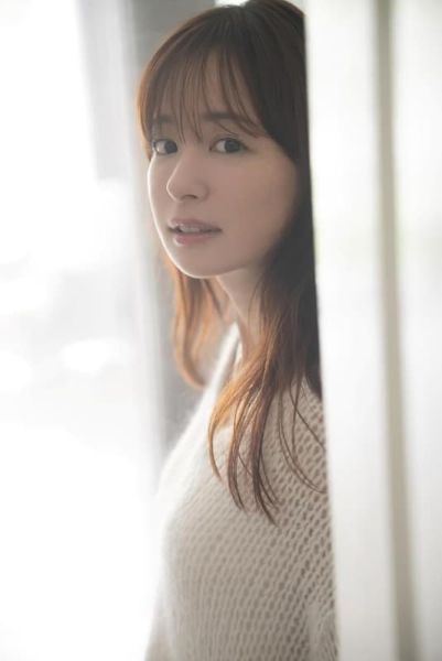 皆藤愛子 寫真集「grazing」*2026/2/19發售! 皆藤愛子,寫真集,grazing,写真集