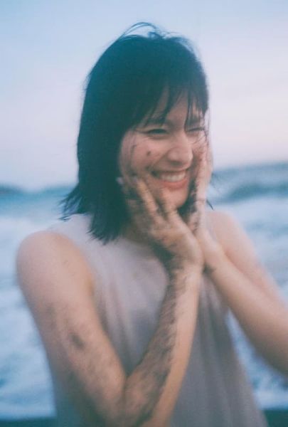 橋本愛 20代last寫真集「標題未定」 *2026/1/12發售! 橋本愛,20代,寫真集,写真集