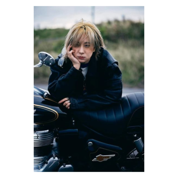 伊澤彩織 1st寫真集 PHOTO BOOK 「PLAYer 1」 *2/16發售! 伊澤彩織,1st,寫真集,PHOTO BOOK,PLAYer 1 ,写真集