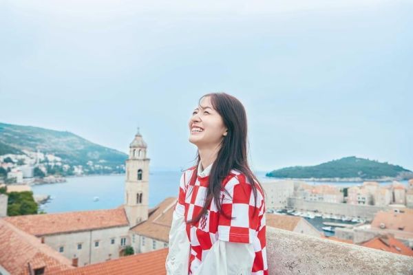 乃木坂46 金川紗耶 1st寫真集「標題未定」 *6/30發售! 乃木坂46,金川紗耶,1st,寫真集,写真集