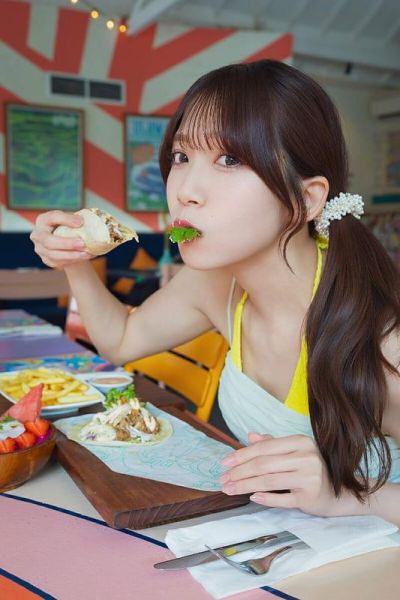 奈良未遙 奈良未遥 2nd寫真集「ぜんぶ私」 原NGT48 *12/9發售! 写真集,奈良未遙,奈良未遥,寫真集,ぜんぶ私,原NGT48