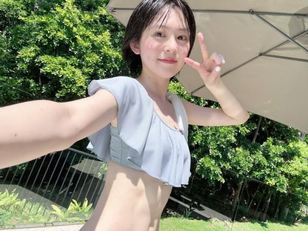 各店家特典版 聲優 中島由貴 最新寫真集 「書名未定」*4/25發售! 0221 各店家特典版,聲優,中島由貴,最新寫真集,ファーストフォト,写真集