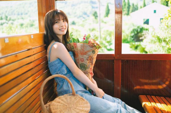 乃木坂46 筒井彩萌 筒井あやめ 1st寫真集「標題未定」*6/3發售! 乃木坂46,筒井彩萌,筒井あやめ,1st,寫真集,写真集