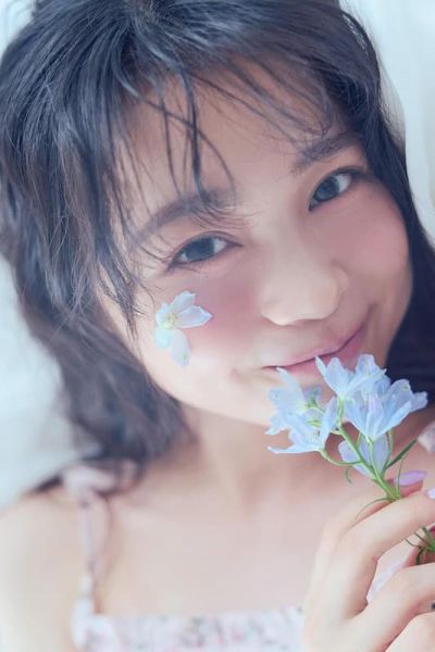 林芽亞里 林芽亜里 10週年紀念 2026年月曆  寫真集「標題未定」*11/5發售! 林芽亞里,林芽亜里,10週年,紀念,2026年,月曆,寫真集