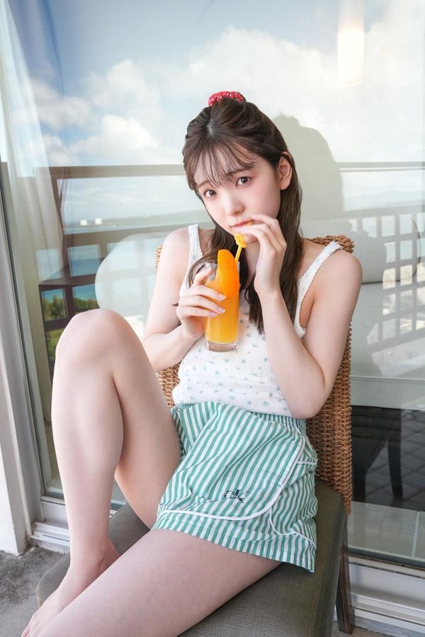 私立惠比壽中學 櫻井繪麻 桜井えま 1st寫真集「あざと未満」 *9/4發售! 私立惠比壽中學,櫻井繪麻,桜井えま,1st寫真集,あざと未満