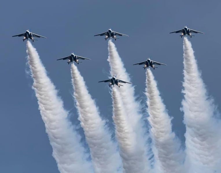 日本航空自衛隊 藍色衝擊波飛行表演隊 完全指南 特裝版 附別冊*3/27發售! 日本,航空,自衛隊,藍色衝擊波,飛行,表演隊,指南,特裝版,ブルーインパルス