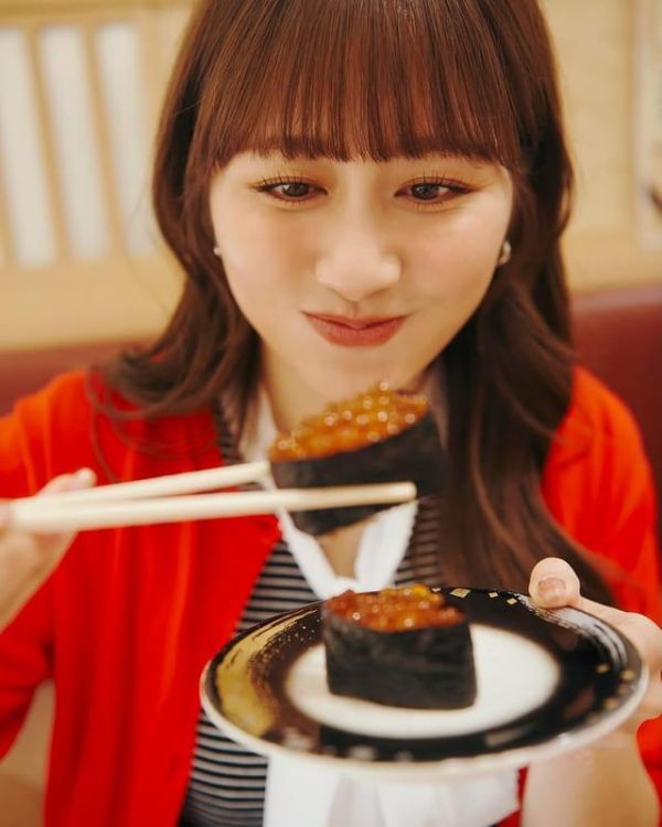 桃色幸運草Z 佐佐木彩夏 佐々木彩夏 1st寫真集 ｢ぺろり」 通常版 *10/8發售! 桃色幸運草Z,佐佐木彩夏,佐々木彩夏,1st,寫真集,ぺろり,通常版