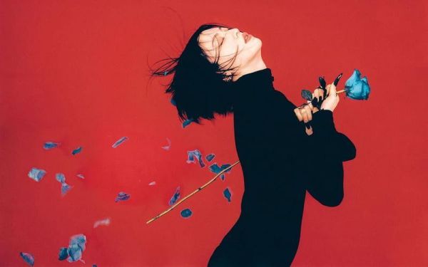 三吉彩花 美術寫真集 Art Book 「Selēnē」 *12/22發售! 写真集,三吉彩花,アートブック,Selēnē,美術寫真集,ArtBook