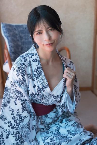 紅羽祐美 寫真集「再会」*11/21發售! 紅羽祐美,寫真集,再会,写真集