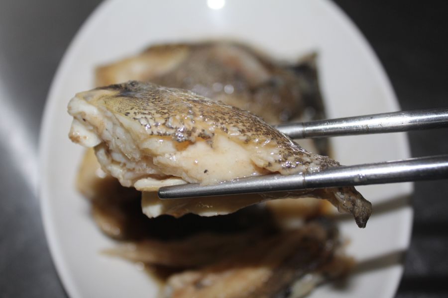 龍膽下巴2片＊每包300克＊易破真空 