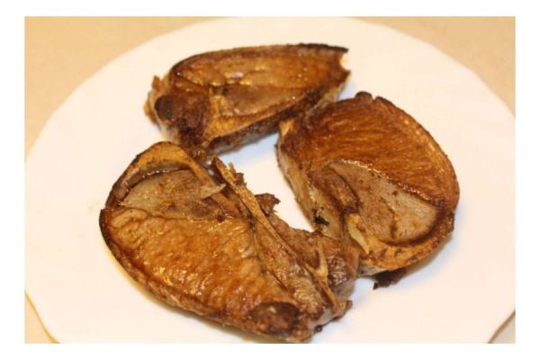 黑鮪魚琵琶骨＊每箱5公斤 