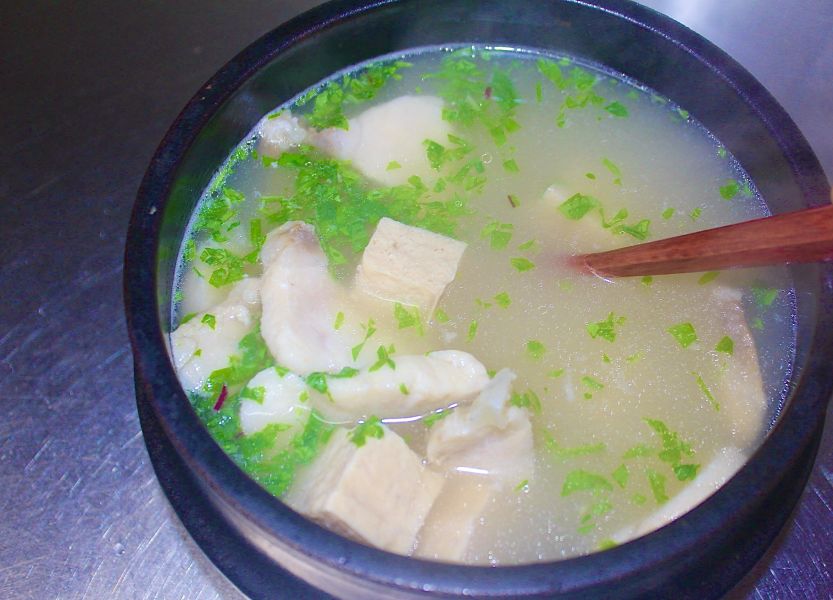 海鱺雪濃湯＊每包500克以上(只有湯) 海鱺雪濃湯
海鱺濃湯
海鱺鮮湯
展泉海鮮
高品質海鮮湯
鮮美濃湯
即食濃湯
家庭聚餐湯品
鮮嫩海鱺