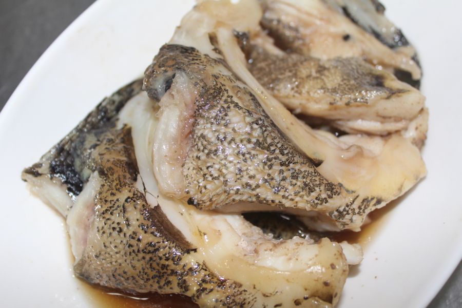 龍膽下巴2片＊每包300克＊易破真空 