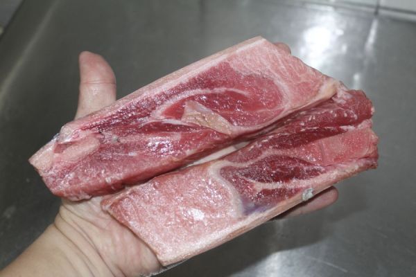 黑鮪魚肩骨＊9公斤裝 黑鮪魚,黑尾魚臉頰肉,長尾鳥