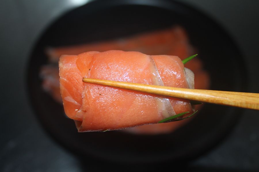 船牌煙燻鮭魚(無刺)＊生食用150克 黑鮪魚,三角肉,黑鮪肚,鮭魚,鮪魚肚,燻鮭魚.鮭魚