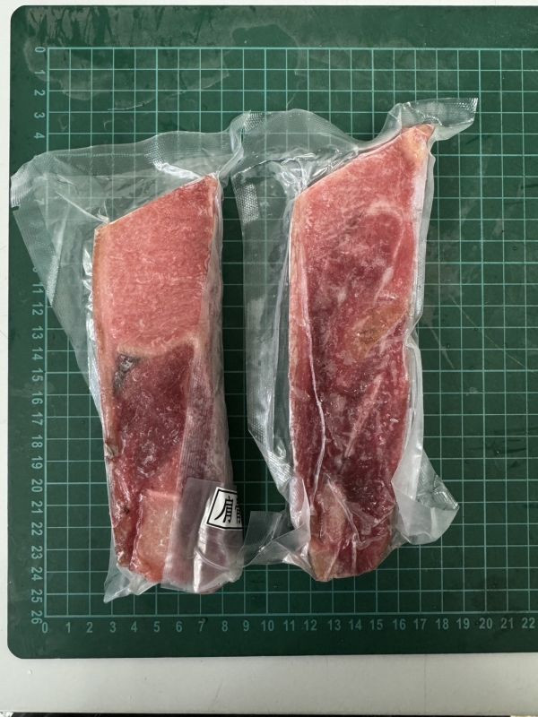 黑鮪魚肩骨＊9公斤裝 黑鮪魚,黑尾魚臉頰肉,長尾鳥