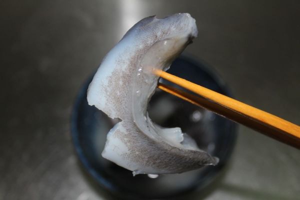 黑鮪鰭膠＊10公斤50包 黑鮪魚,黑尾魚臉頰肉