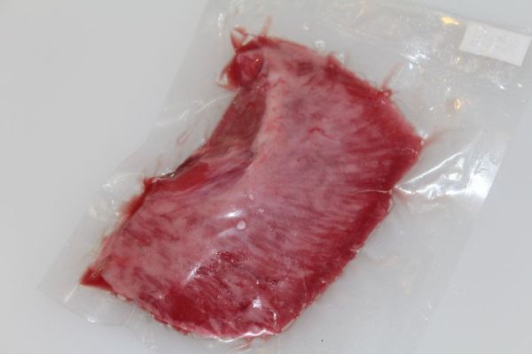 黑鮪臉頰肉(無刺)＊10公斤裝 黑鮪魚,黑尾魚臉頰肉