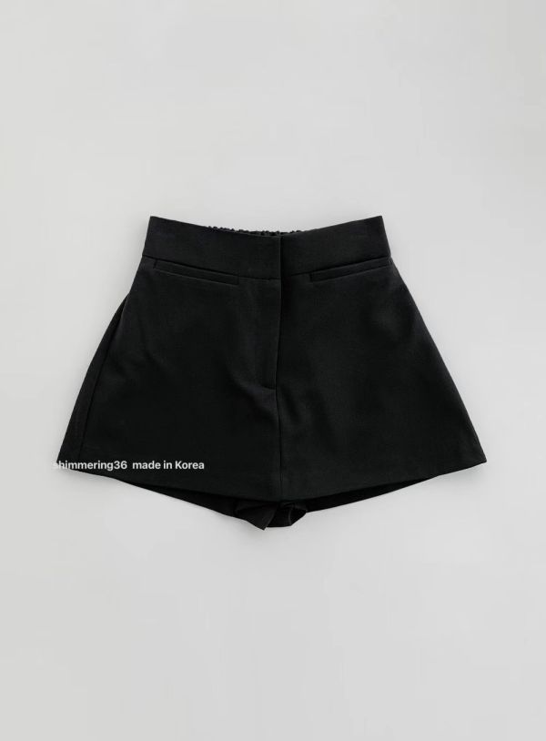 挺版A字褲裙 