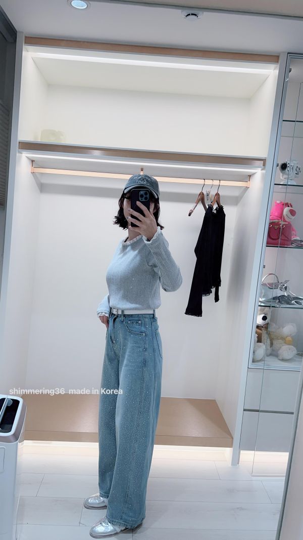 百折接荷葉腰身上衣 