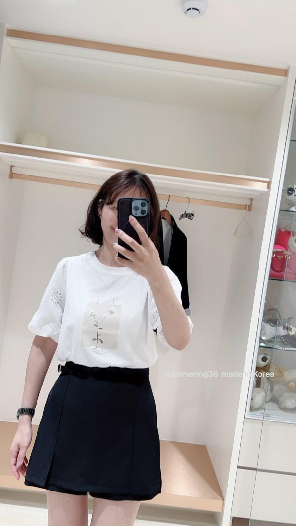 山茶花袖緹花上衣 