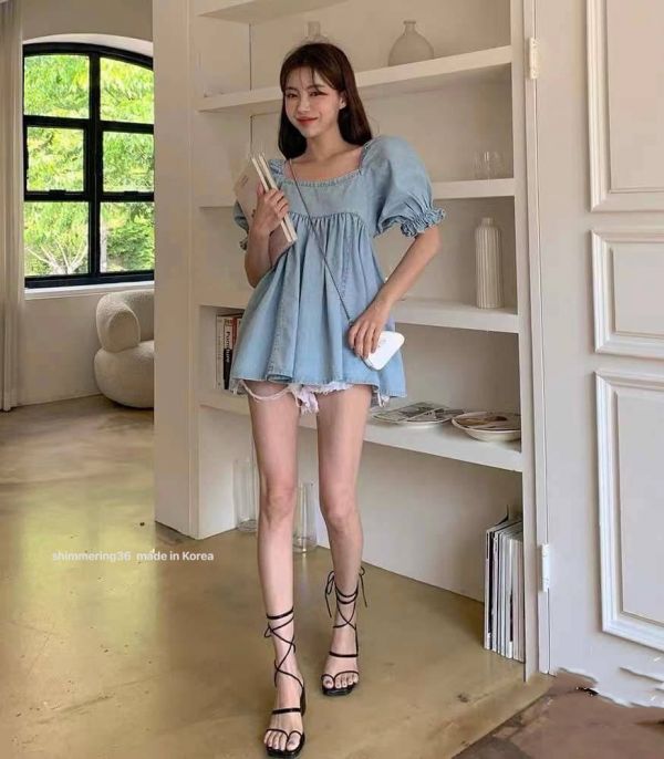 後露背方領牛仔短洋 
