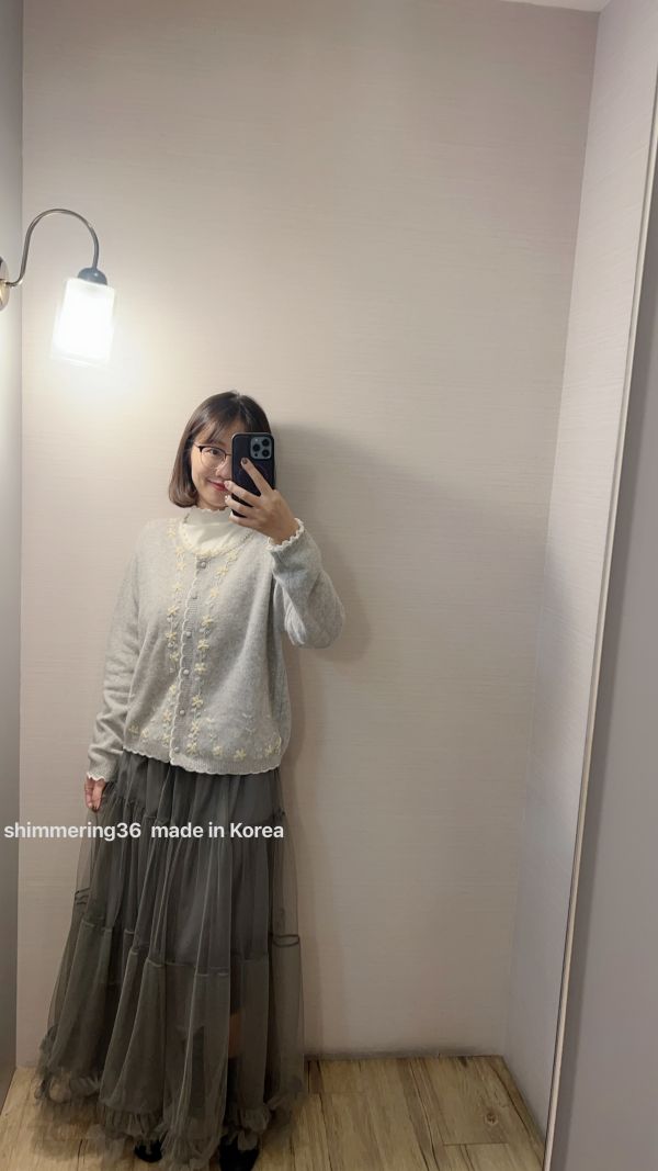 羊毛100%刺繡花外 