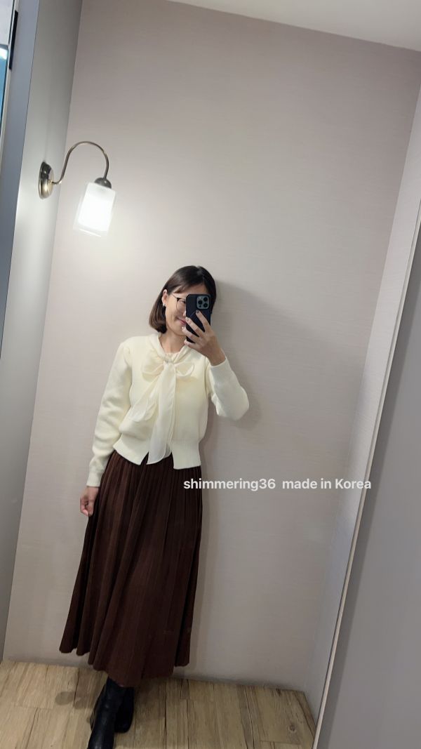 前綁蝶結針織珠釦上衣 