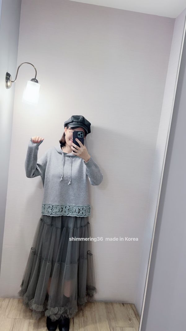 羊絨針織連帽下緹花上衣 