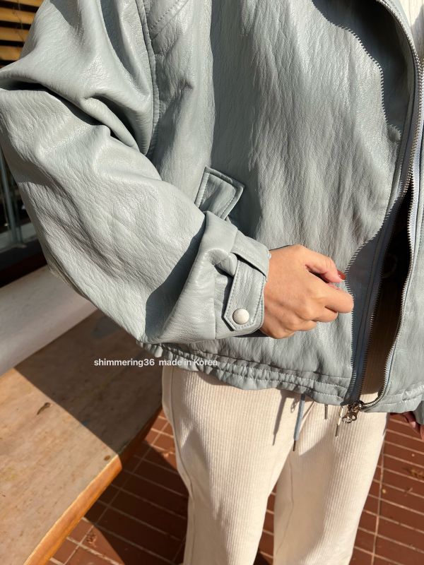 超輕超軟蛋白皮皮外套 