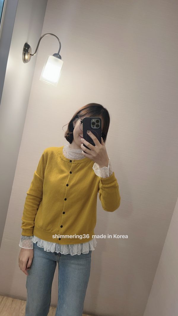 點點蕾絲內搭上衣 