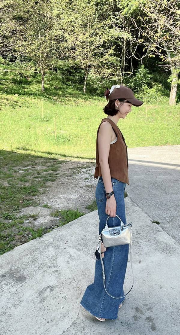 直筒腿長牛仔褲 