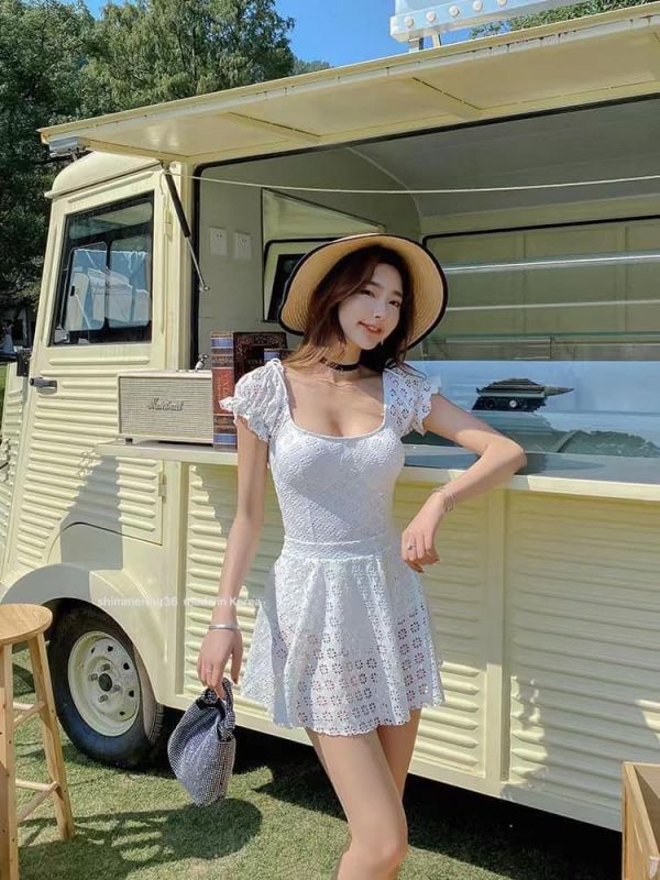 韓附裙子緹花泳裝 