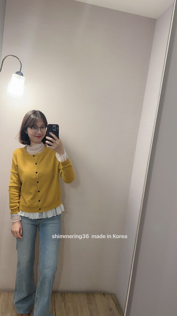 點點蕾絲內搭上衣 