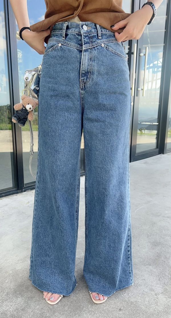 直筒腿長牛仔褲 