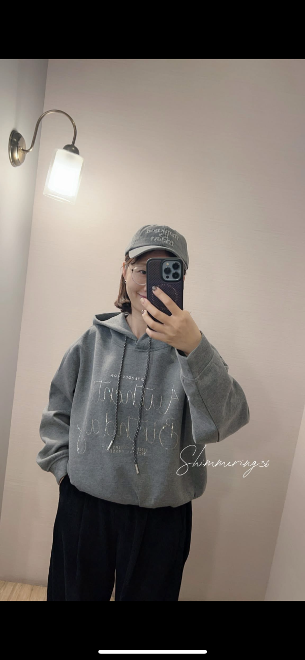 門市熱賣英字太空棉燙鑽帽T 