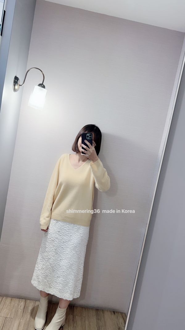 羊毛100%V領毛衣 