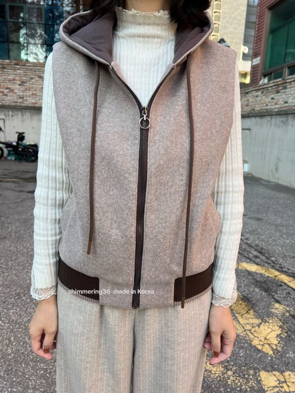 羊毛70%下縮擺背心 